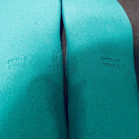 Nike FLyknit Trainer Racer Mens 11.5 US 45.5 EUR Night Purple - Picture 11 of 13